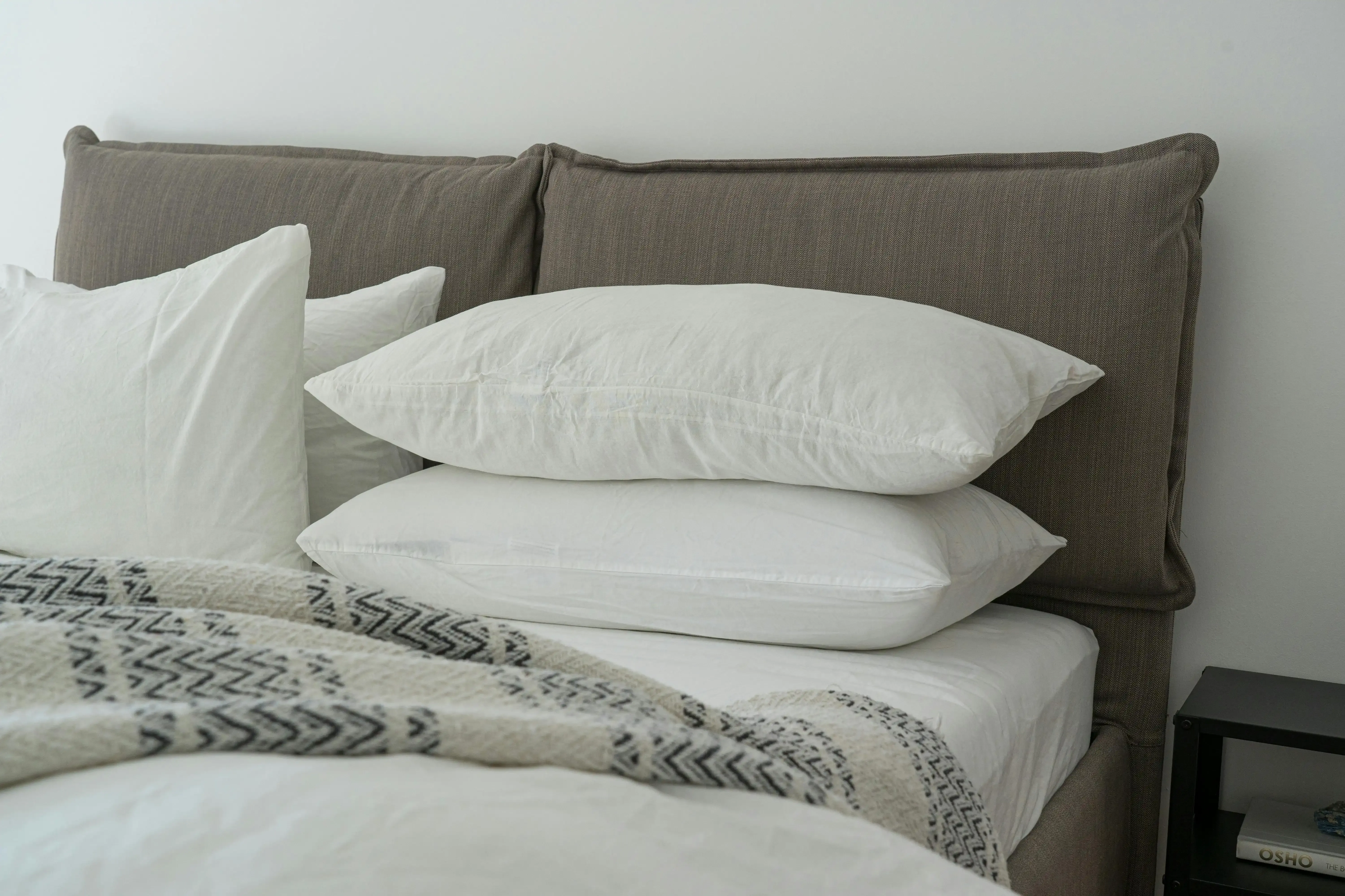 Pillows, Cushions